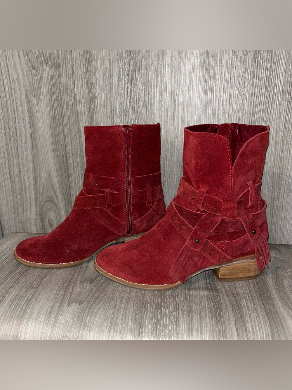 Naughty Monkey Wilson Suede Women's Ankle Boots Booties Fringe Tassel Wrap 8 Red